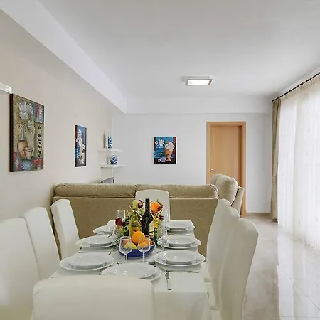 Betty Villa Cala'N Blanes (Menorca)